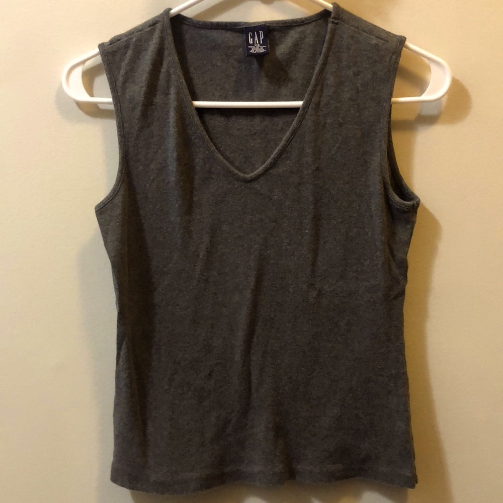 Gap cotton tank